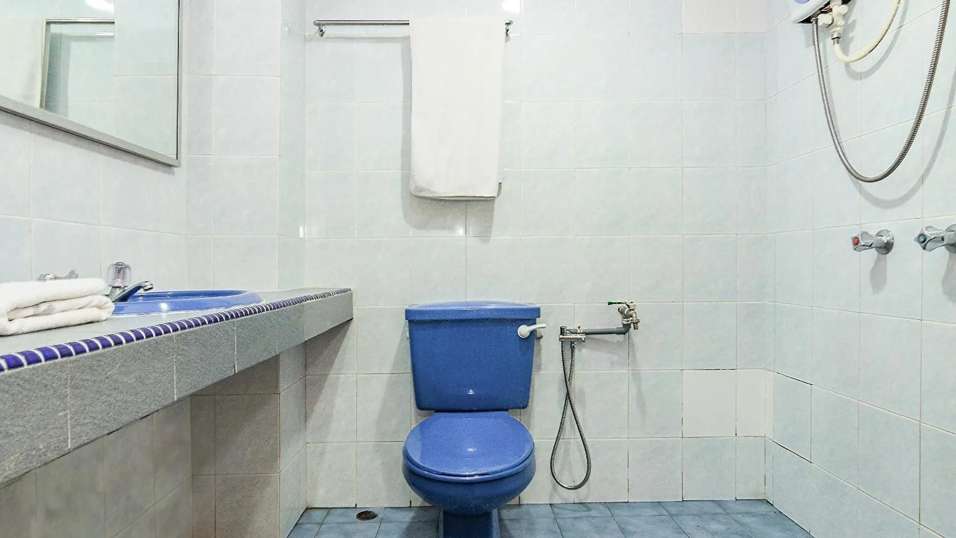 **  Super Oyo 1159 Hotel New Sabah Kota Kinabalu Malaysia
